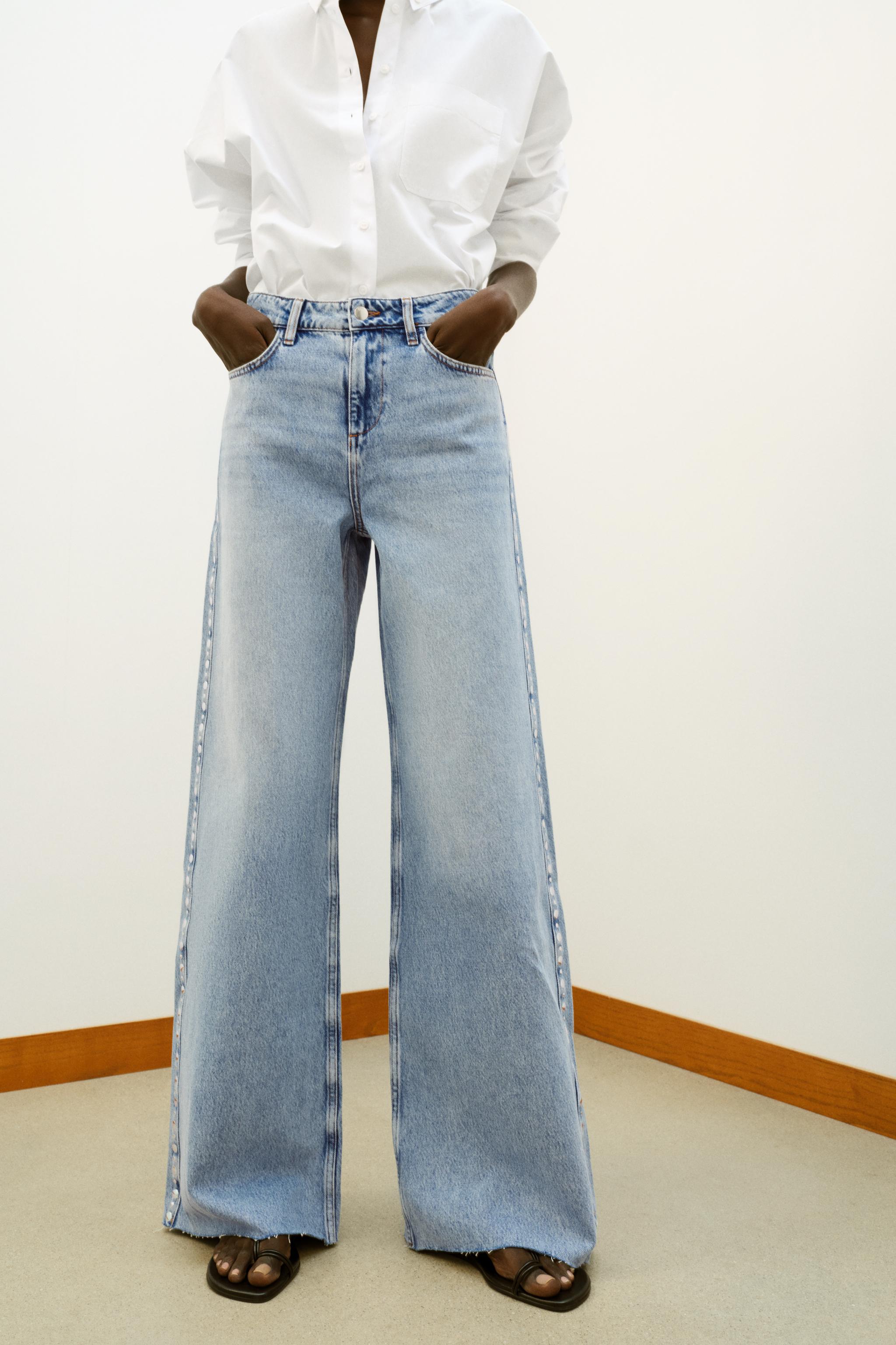 Z1975 HIGH WAIST WIDE LEG STUDDED JEANS